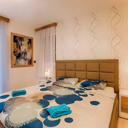 شقة Deluxe New - Few Steps From The - Luxury With Style - By Traveler Tourist Agency Krk *