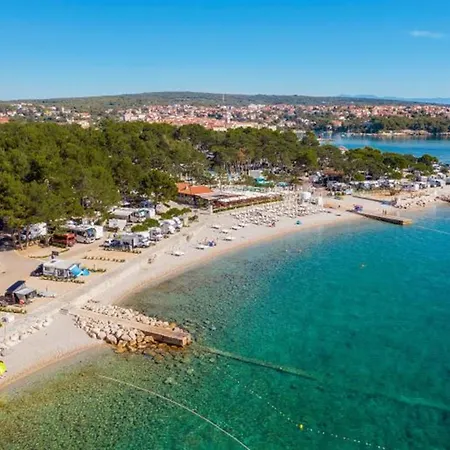 Deluxe New - Few Steps From The - Luxury With Style - By Traveler Tourist Agency Krk Apartament *