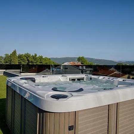 Deluxe New - Few Steps From The - Luxury With Style - By Traveler Tourist Agency Krk Apartament