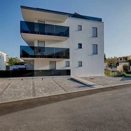 Apartament Deluxe New - Few Steps From The - Luxury With Style - By Traveler Tourist Agency Krk Krk Town