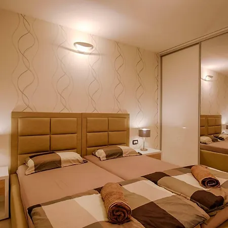 Deluxe New - Few Steps From The - Luxury With Style - By Traveler Tourist Agency Krk * Krk Town