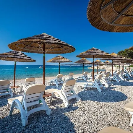 Deluxe New - Few Steps From The - Luxury With Style - By Traveler Tourist Agency Krk Apartament *