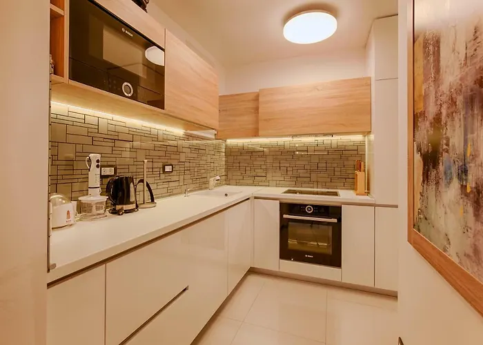 아파트 Deluxe New - Few Steps From The - Luxury With Style - By Traveler Tourist Agency Krk