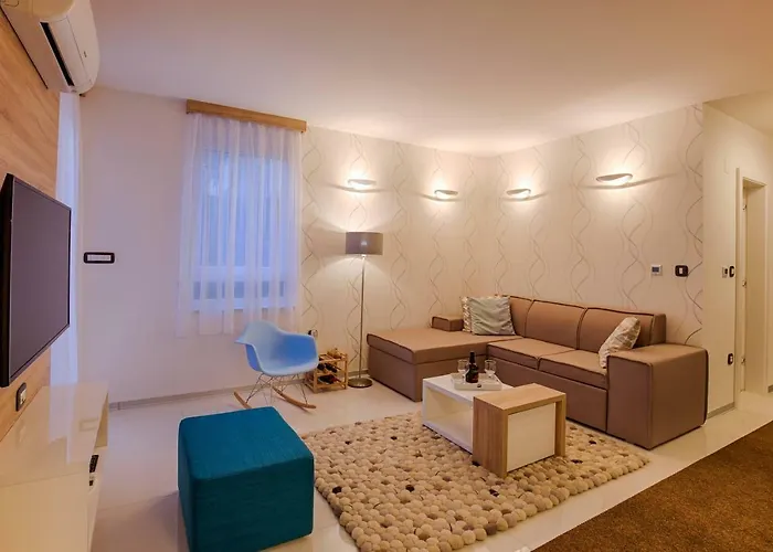 아파트 Deluxe New - Few Steps From The - Luxury With Style - By Traveler Tourist Agency Krk