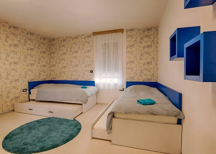 Apartamento Deluxe New - Few Steps From The - Luxury With Style - By Traveler Tourist Agency Krk *